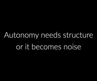 How to balance local autonomy and global alignment in operations.001